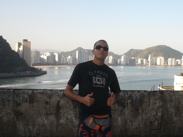 [festa_102_milhao_policia (5)[1].jpg]