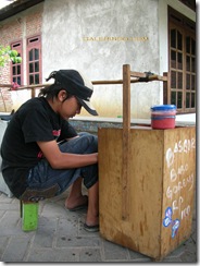 Penjual Bakso Goreng Masih SMP 01