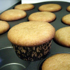 Simple White Cupcakes