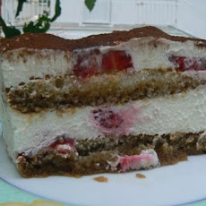 Strawberry Tiramisu (For Those in Greece)
