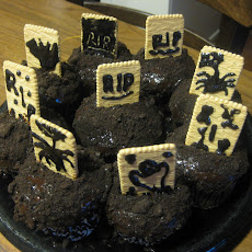 Graveyard Cupcakes