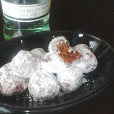 Aunt Helen's Rum Balls