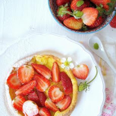 Dutch Baby With Strawberries