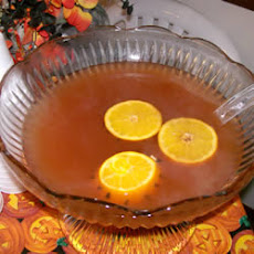 Warm and Spicy Autumn Punch