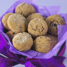 Crackle-top Gingerbread Date Cookies
