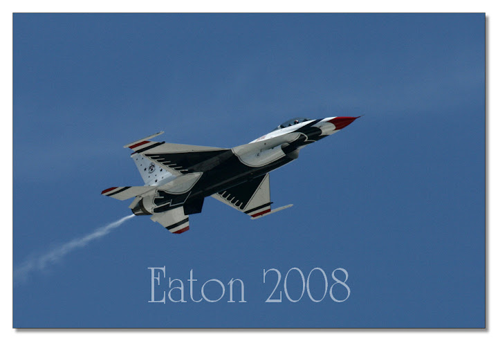 IMAGE: http://lh5.ggpht.com/gfrgary/SMGrdzm4cCI/AAAAAAAACsM/k1VbMqIvfFE/s720/IMG_0197_12x18a.jpg