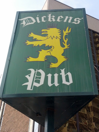 Dickens Pub 