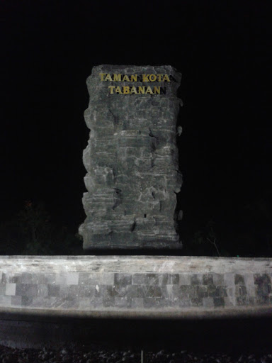 Pilar Taman Kota Tabanan
