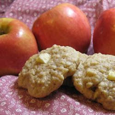 Apple Oatmeal Cookies I