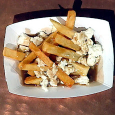 Poutine (Fries and Gravy)