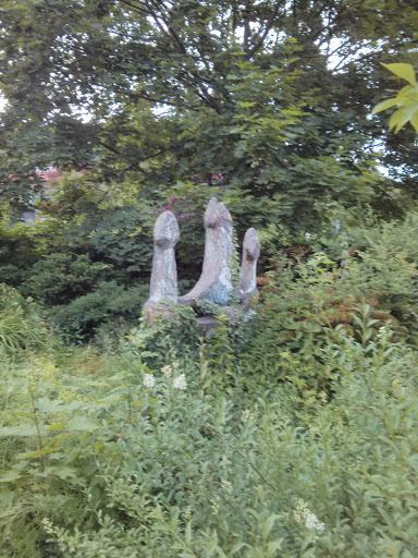 Köpfel Jungle Statue