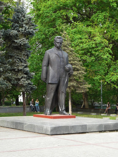 Пам'ятник Iвановi Франку