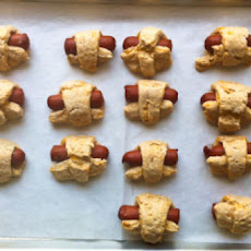 Whole Wheat Pigs in a Blanket with Cheddar