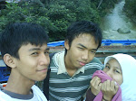 di atas kali ciliwung, 500 meter dari Elos