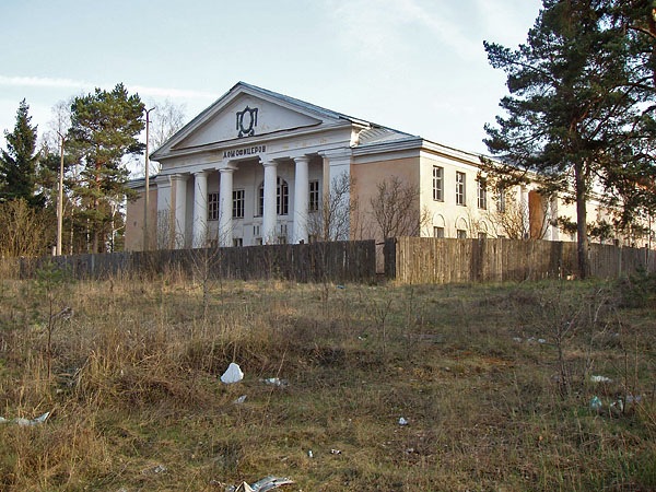 [P4276835b[5].jpg]