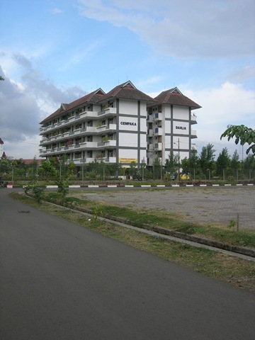[DSCN77342.jpg]