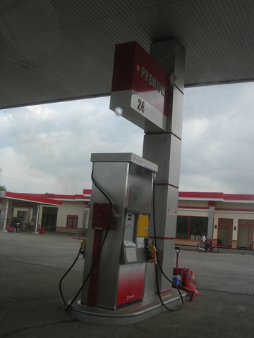 [DSCN77352.jpg]