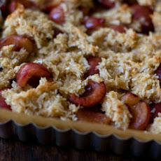 Macaroon Cherry Tart