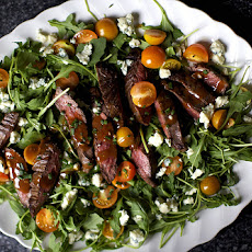 Skirt Steak Salad with Arugula and Blue Cheese