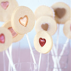 Valentine Sandwich Cookie Pops