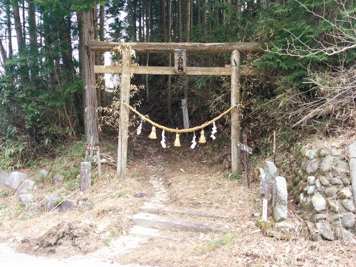 三森神社参道の鳥居 Mitsumori Shrine