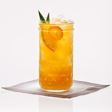 Tailgate Sipper