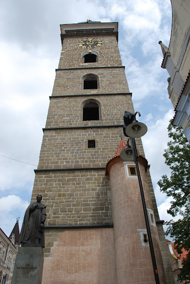 遊巴德傑維契的重要景點─黑塔。