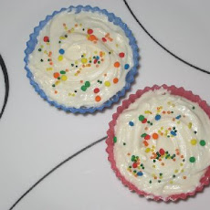 Low-Fat Sugar-Free Vanilla Cupcakes