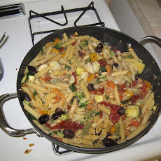 Creamless Penne Pasta Primavera With Olive Oil and Garlic
