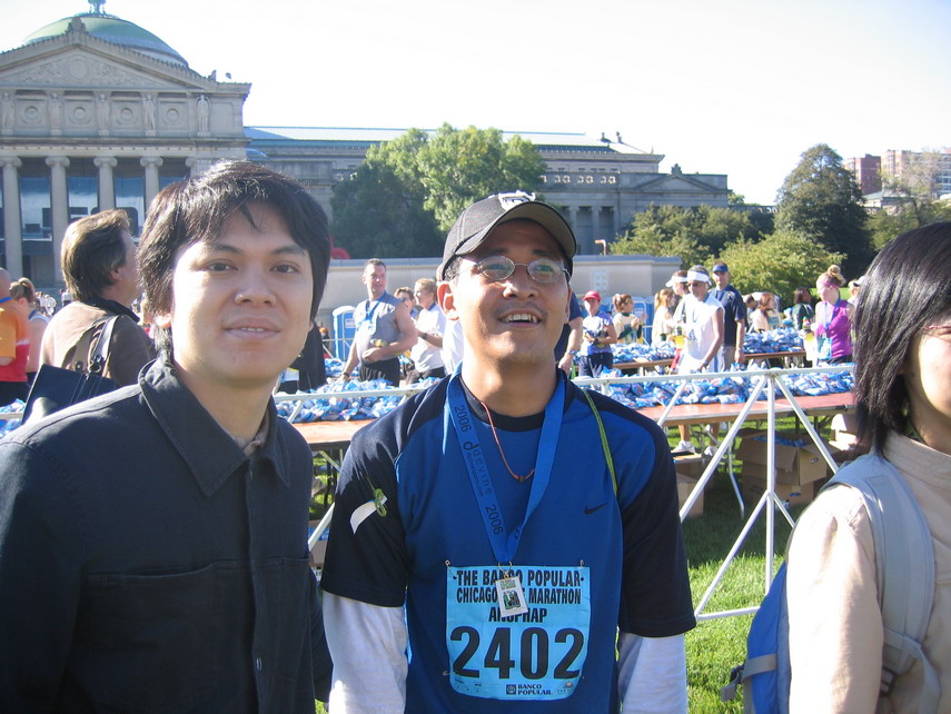 [2006-chicagohalfmarathon-0006.JPG]