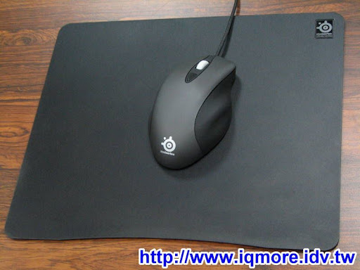 http://lh5.ggpht.com/iqmore/SFSJmOW8LtI/AAAAAAAADaA/00jtJUYioSs/SteelSeries_SX_12.JPG