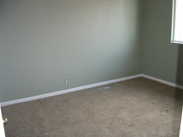 [Pictures of our House 009[2].jpg]