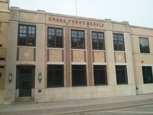 Grand Forks Herald Building Edifice