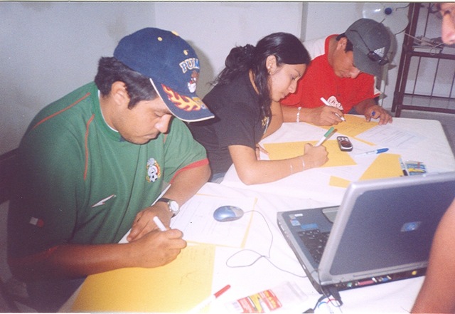 [Lalo, Gemma y Tony[16].jpg]