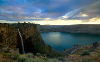 00814_epicfalls_1680x1050.jpg