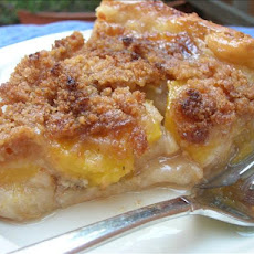 Peach Streusel Pie