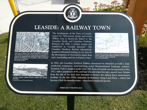 Leaside A Railway Town