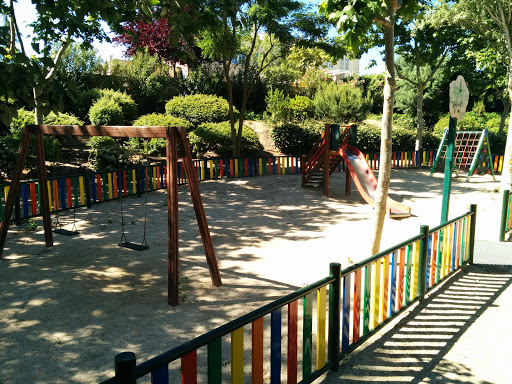 Parque Infantil En Rosa Luxemburgo