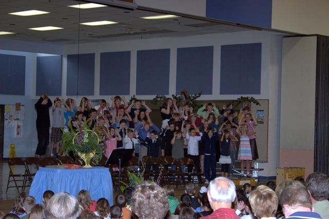 [06.2008 Fifth Grade Graduation 031[3].jpg]