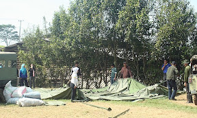 mendirikan tenda medis mendirikan tenda medis