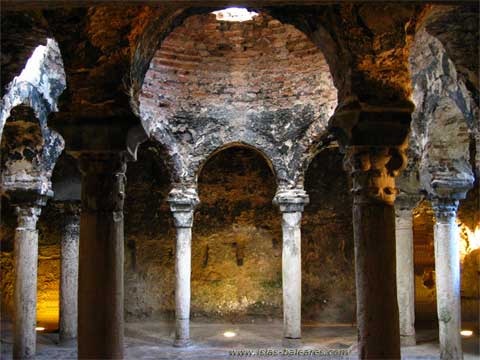 [banos-arabes[2].jpg]