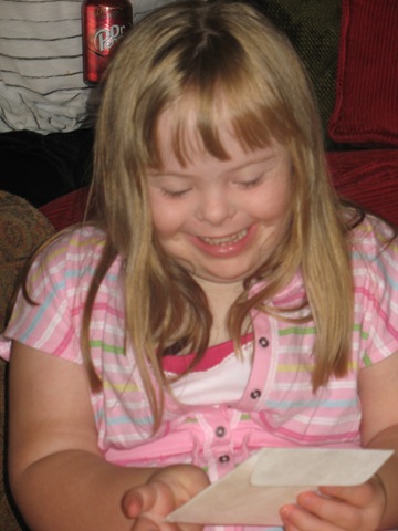 [emma opens card[2].jpg]