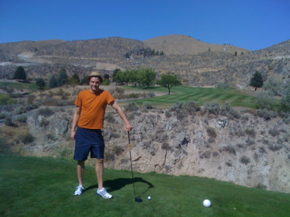 10th hole: hit it over the crevasse