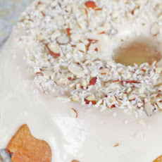 Louisiana Crunch Cake