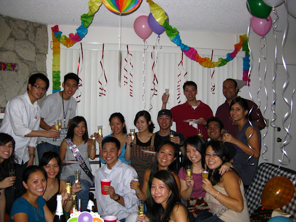 toast to jen! lets see.. theres clara, brian, vi, anna, albert, jen, john, elaine, me, lana, tina, ethan, paula, caleb, heang, rob, amrita & ali!