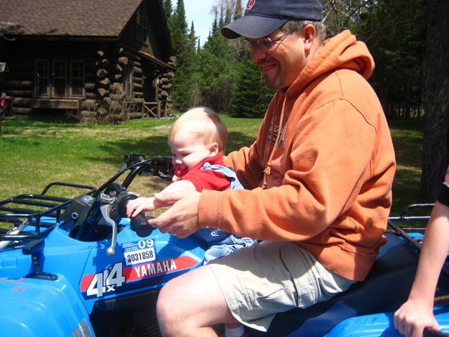 [CabinMem.weekend526Annes4thbday0122.jpg]