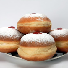 Sufganiyot (Jelly Doughnuts)
