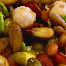 Stir Fried Bean Sprouts With Red and Green Peppers