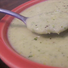 Broccoli Soup Light