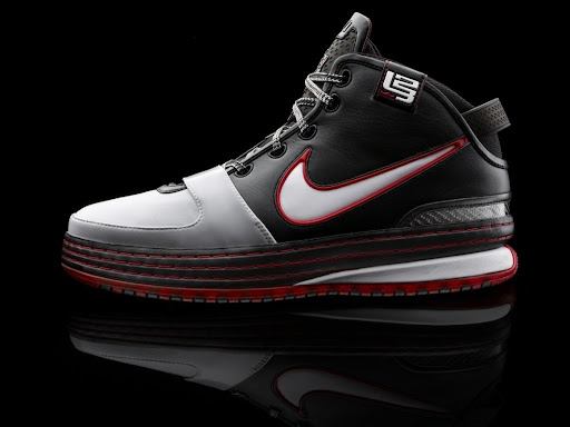 nike-zoom-lebron-6-gr-black-white-red-2-